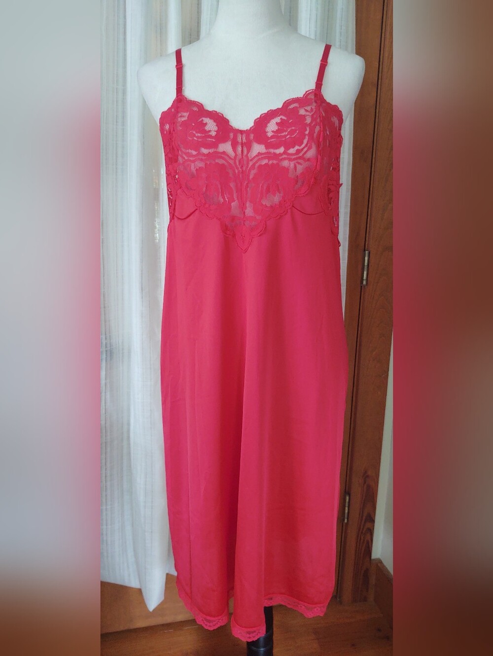 Vintage Red Slip